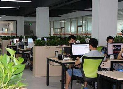 从创业失败到跨境电商巅峰 月销售额200万美元的成功之路