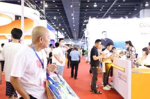 五指山农特产品与黎族文创产品闪耀2023中国国际电子商务博览会，电子商务助力产业腾飞